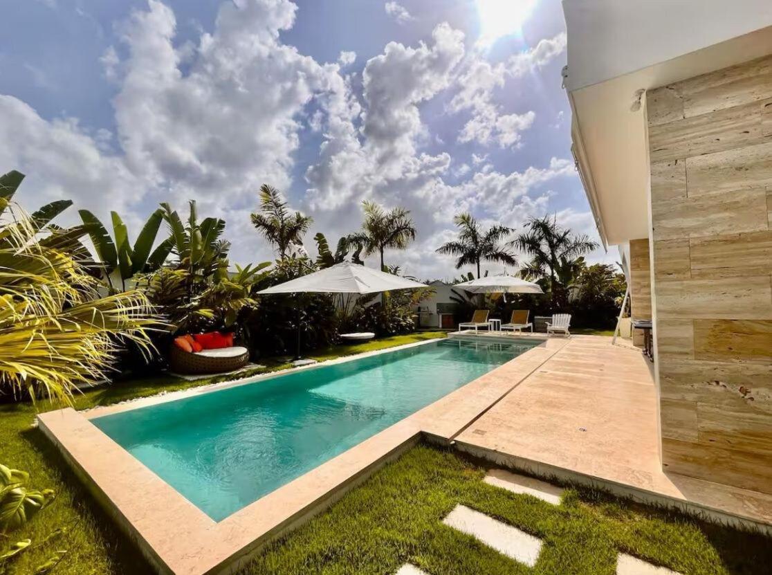 5 Bedroom Villa With Daily Housekeeping Las Terrenas Bagian luar foto