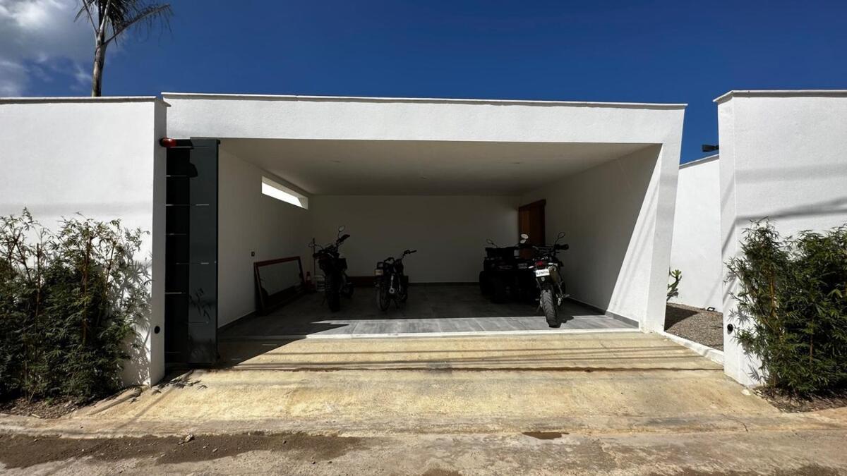 5 Bedroom Villa With Daily Housekeeping Las Terrenas Bagian luar foto